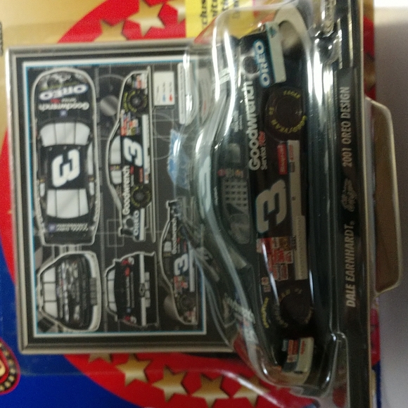 Dale Earnhardt 2001 Oreo Design #3 Sam Bass Collection 1:43 Scale - Picture 6 of 13